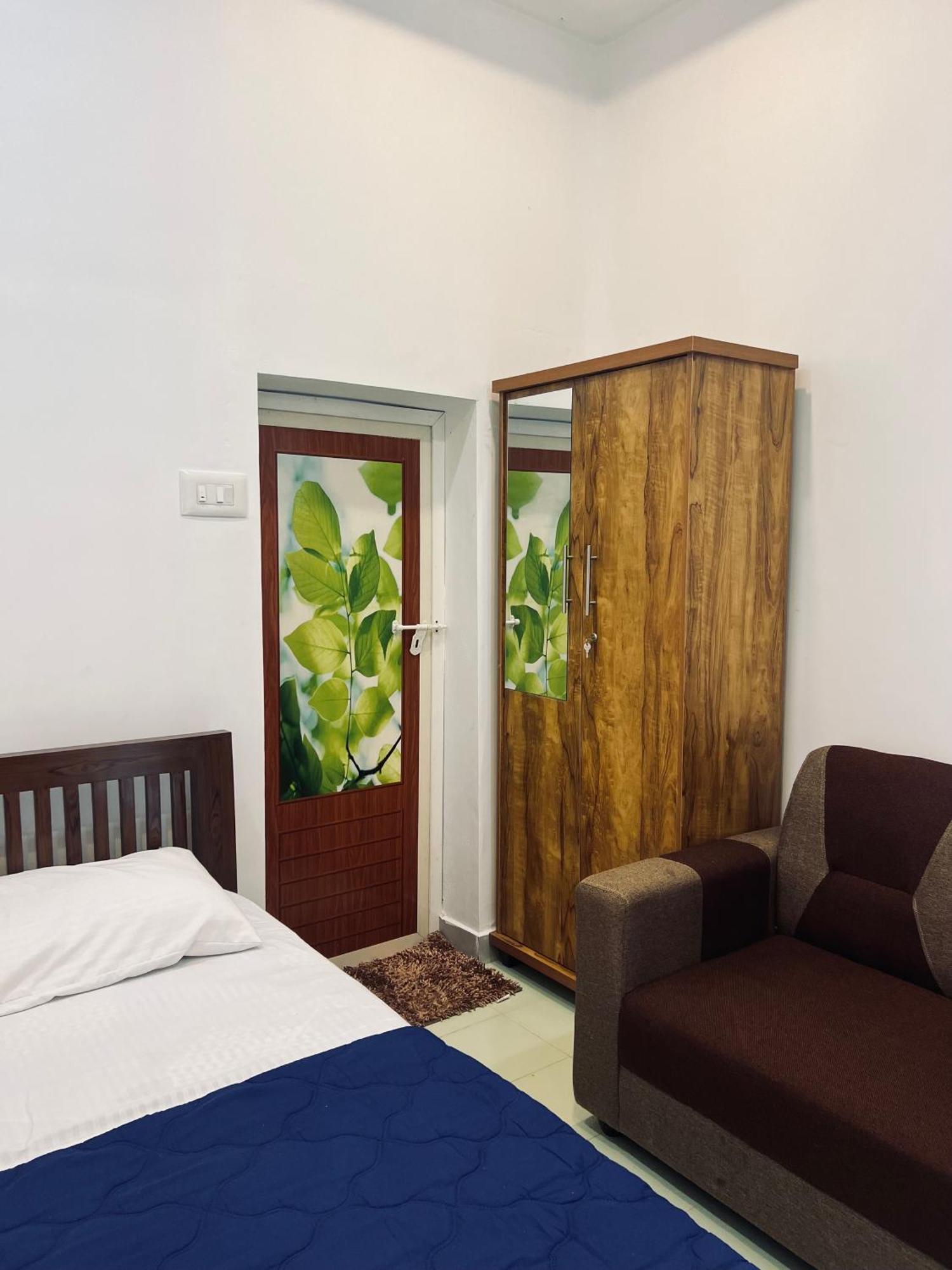 7Fort Homestay 阿西拉帕利 外观 照片
