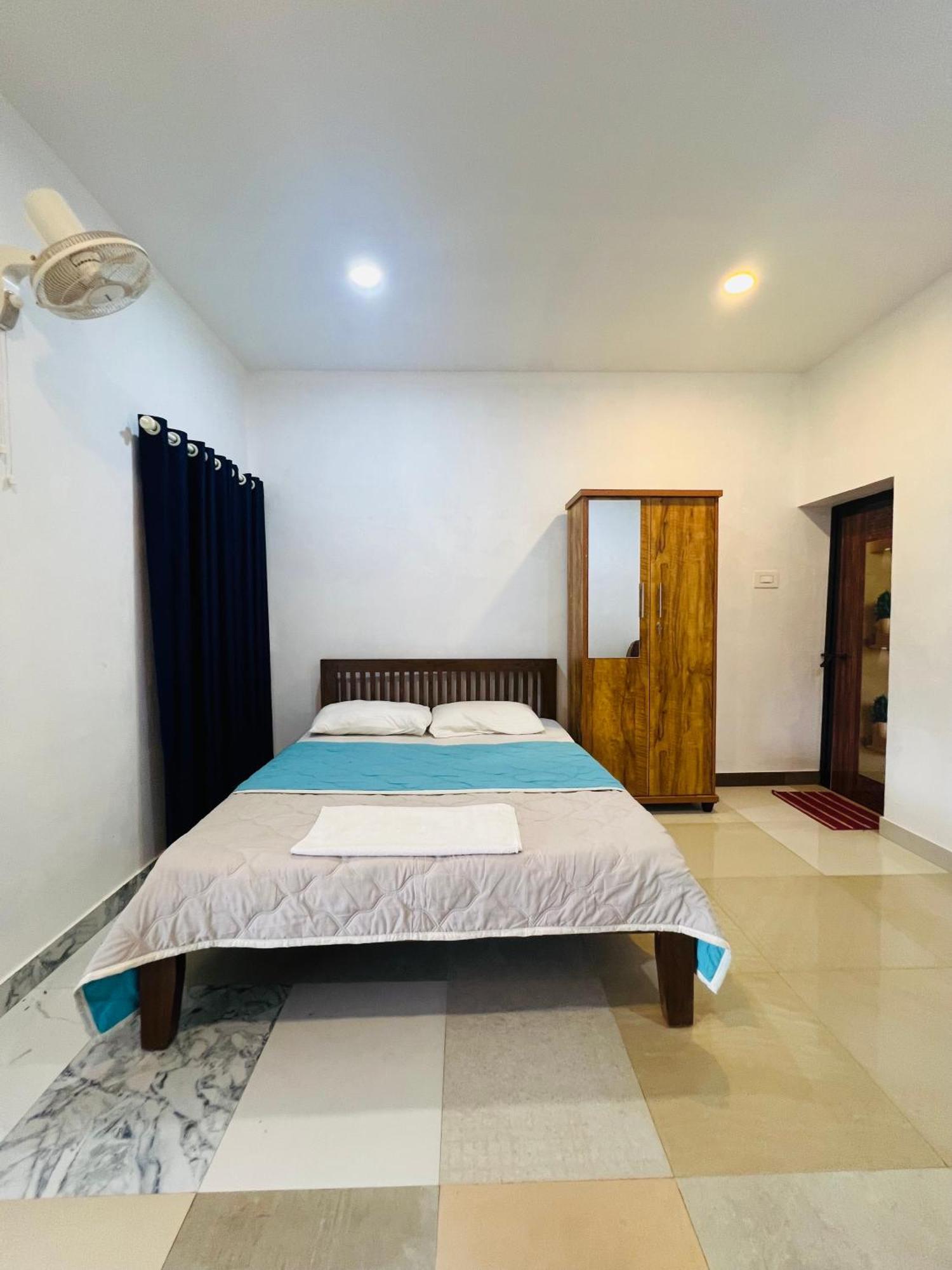 7Fort Homestay 阿西拉帕利 外观 照片
